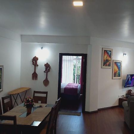 Chanya Luxury Apartment, S 31, Lake View Residencies Nuwara Eliya Exteriör bild